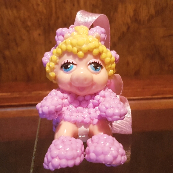 1986 Muppet Babies Miss Piggy Figure Hand Crafted Beaded Ornament Vintage - Picture 6 of 11